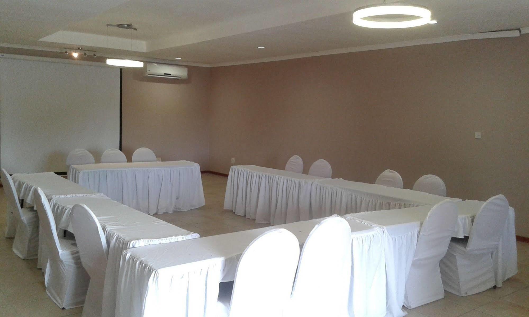 Larissa Hotel Μαούν Εξωτερικό φωτογραφία